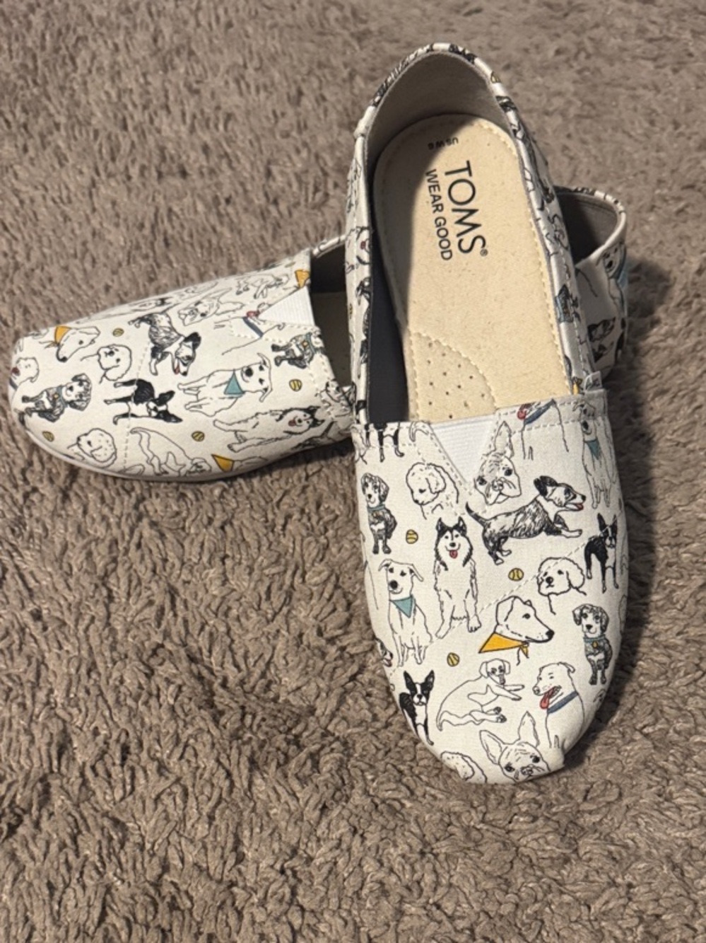 TOMS Kids White Slip-On Sneakers with Cute Dog Print